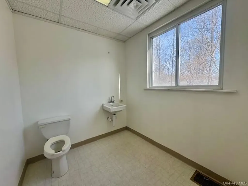 1765 Route 44 Pleasant Valley NY 12569
