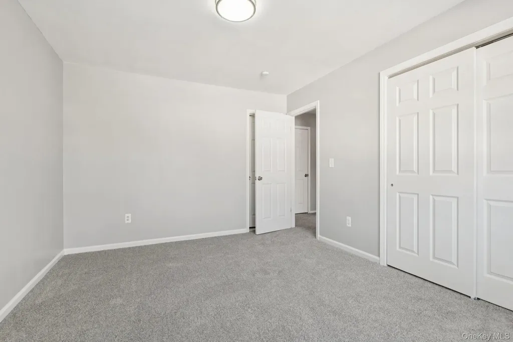 43 Cherry Street Central Islip NY 11722
