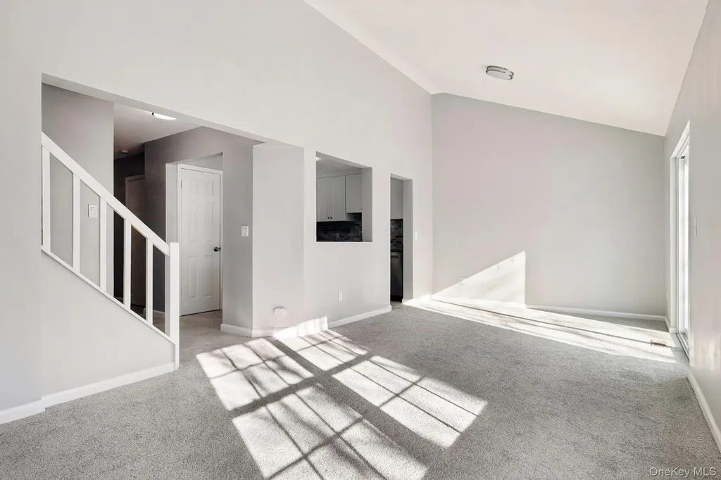 43 Cherry Street Central Islip NY 11722