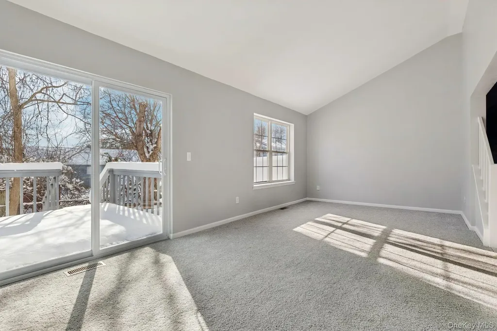 43 Cherry Street Central Islip NY 11722