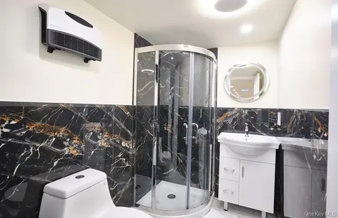 24120 83rd Avenue Bellerose NY 11426