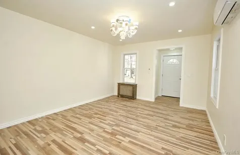 24120 83rd Avenue Bellerose NY 11426