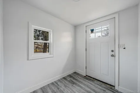 45 Redington Street Bay Shore NY 11706