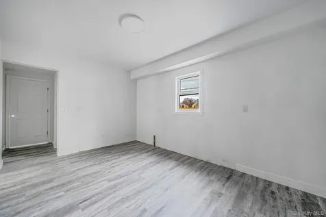 45 Redington Street Bay Shore NY 11706