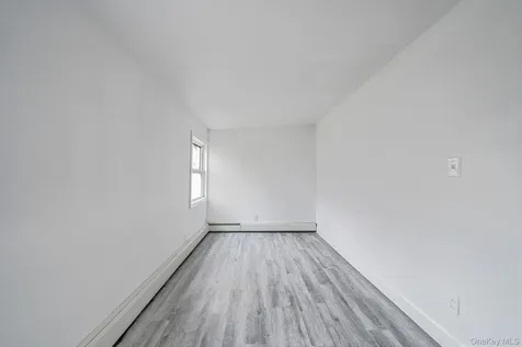 45 Redington Street Bay Shore NY 11706