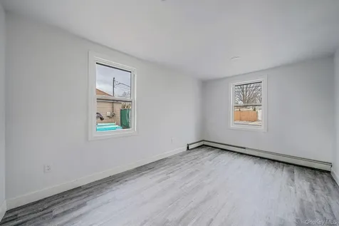 45 Redington Street Bay Shore NY 11706