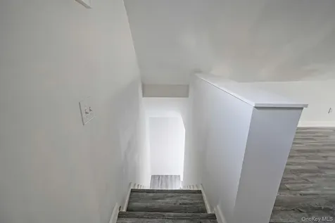 45 Redington Street Bay Shore NY 11706