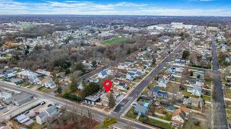 45 Redington Street Bay Shore NY 11706