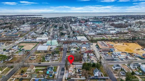 45 Redington Street Bay Shore NY 11706
