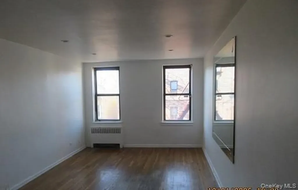 3231 Barker Avenue Bronx NY 10467
