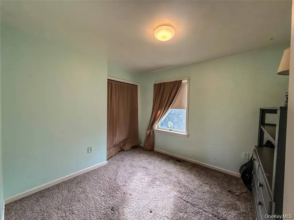 33 Muntz Lane Garnerville NY 10923