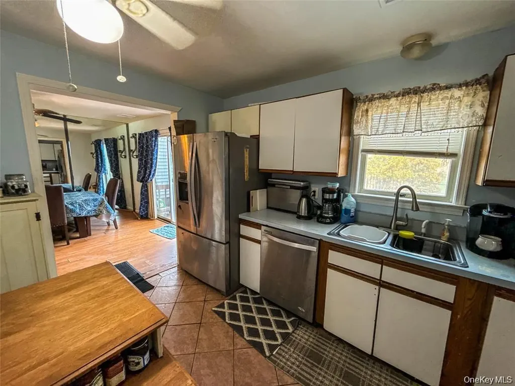 33 Muntz Lane Garnerville NY 10923