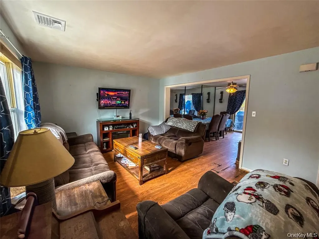 33 Muntz Lane Garnerville NY 10923