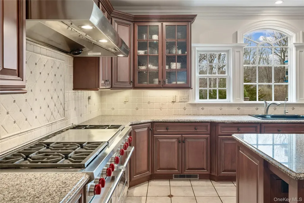 11 Lost Nations Road Pound Ridge NY 10576