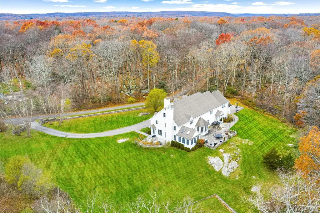 11 Lost Nations Road Pound Ridge NY 10576
