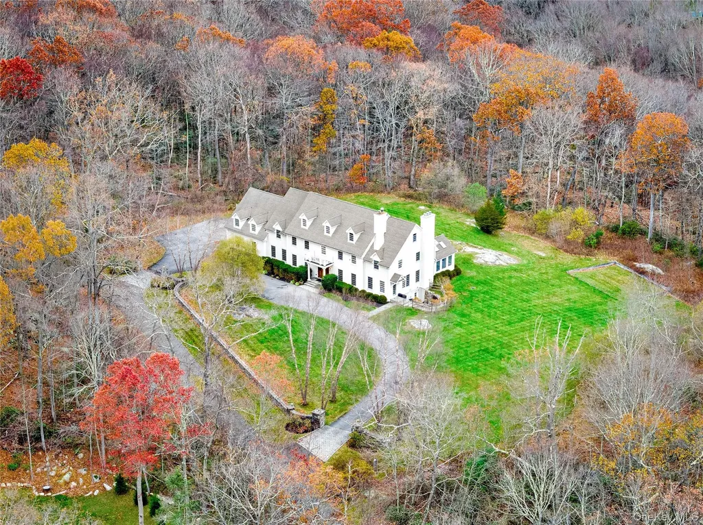 11 Lost Nations Road Pound Ridge NY 10576