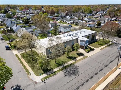 330 Central Avenue Deer Park NY 11729