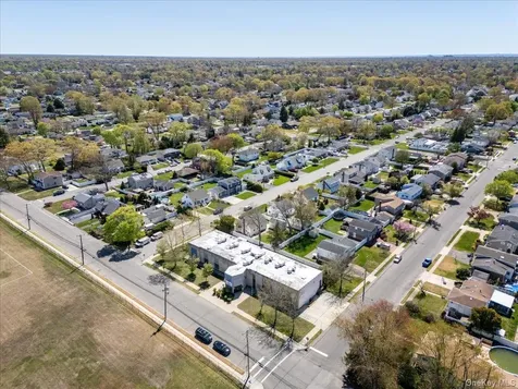 330 Central Avenue Deer Park NY 11729