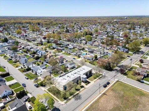 330 Central Avenue Deer Park NY 11729