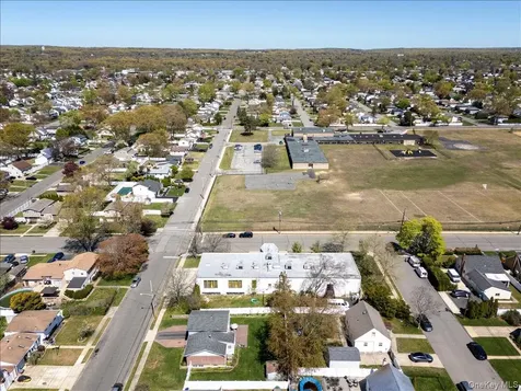 330 Central Avenue Deer Park NY 11729