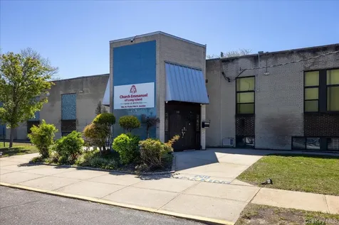 330 Central Avenue Deer Park NY 11729