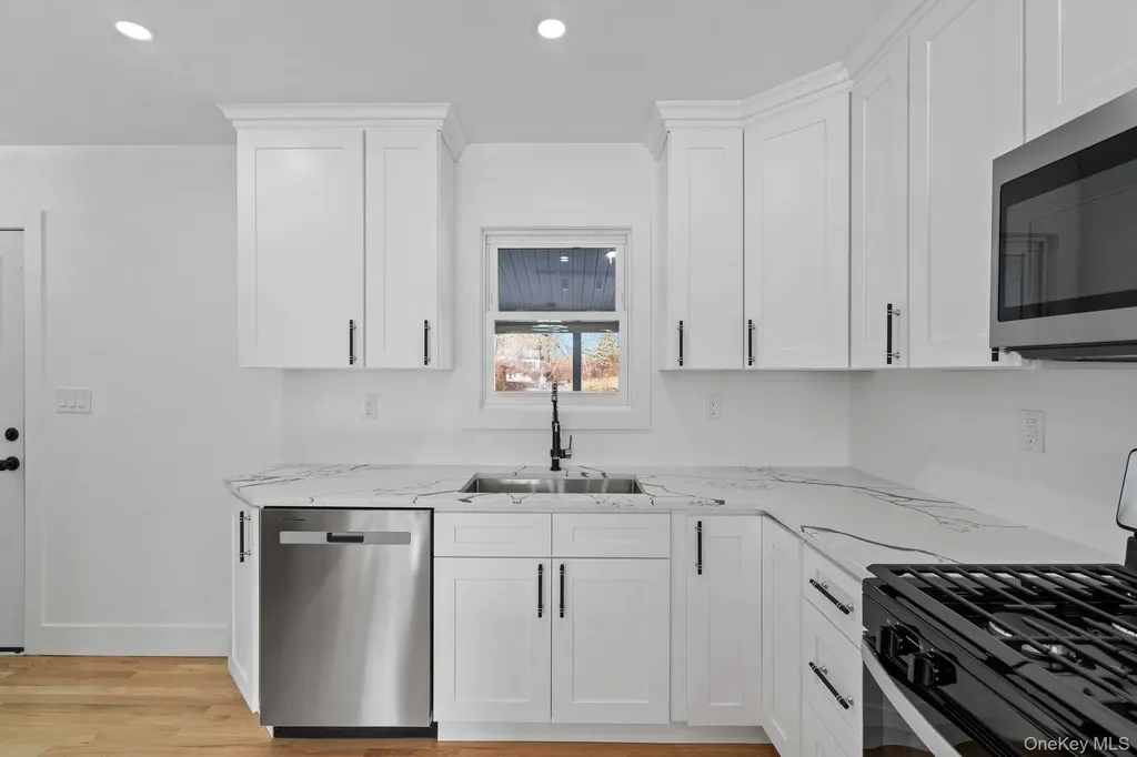 52 Rudolph Road Modena NY 12548