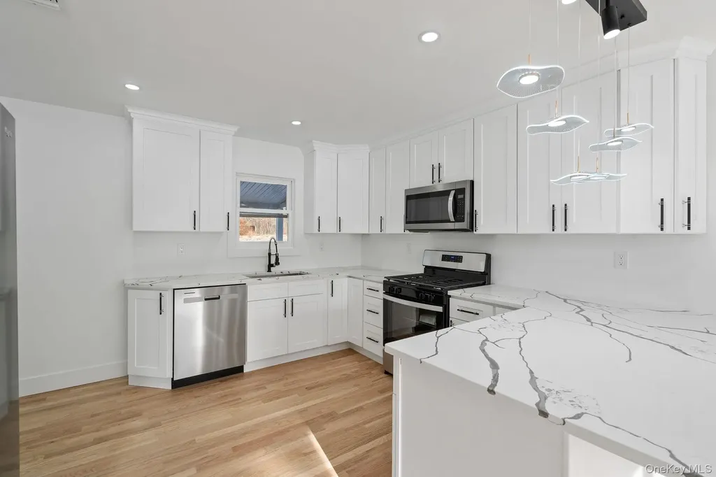 52 Rudolph Road Modena NY 12548