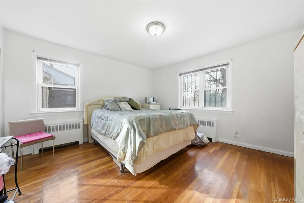 4161 Monticello Avenue Bronx NY 10466