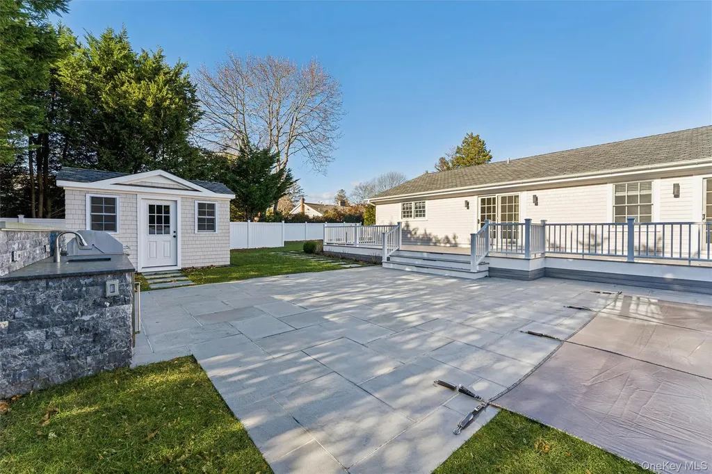 275 Mill Road Westhampton Beach NY 11978