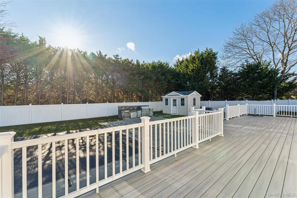 275 Mill Road Westhampton Beach NY 11978