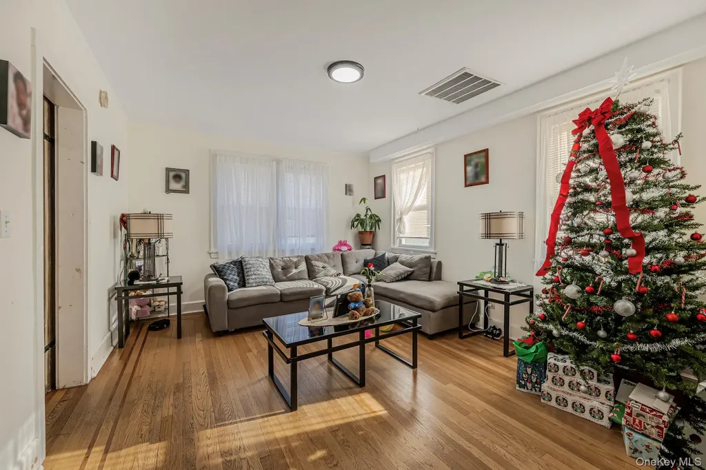 168 Stephenson Boulevard New Rochelle NY 10801