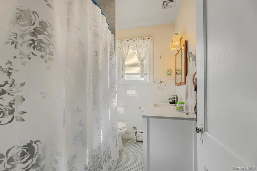 168 Stephenson Boulevard New Rochelle NY 10801