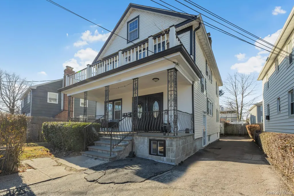 168 Stephenson Boulevard New Rochelle NY 10801