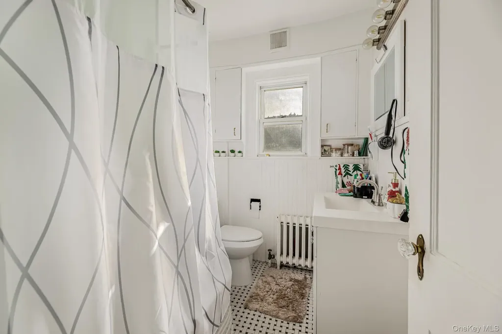 168 Stephenson Boulevard New Rochelle NY 10801