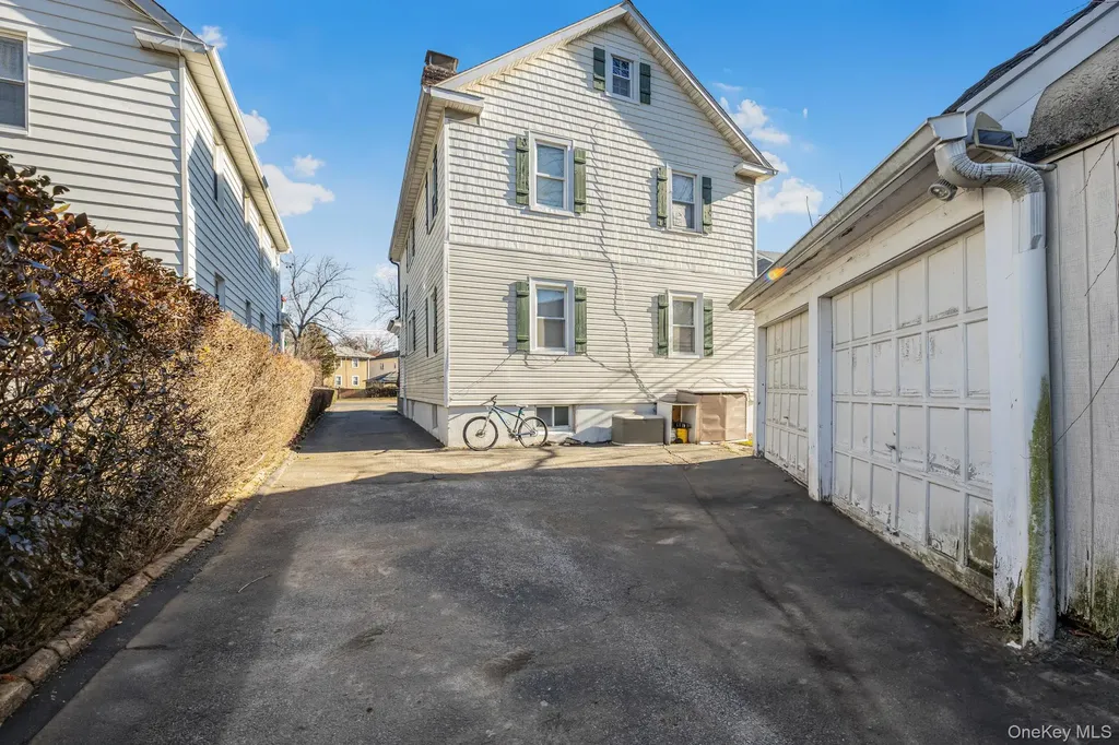168 Stephenson Boulevard New Rochelle NY 10801