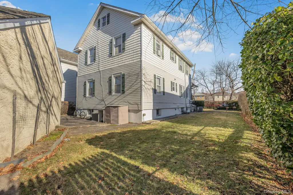 168 Stephenson Boulevard New Rochelle NY 10801