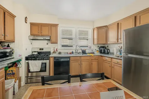 168 Stephenson Boulevard New Rochelle NY 10801