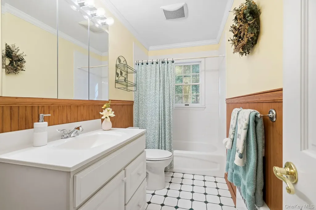 34 Sunrise Avenue Katonah NY 10536