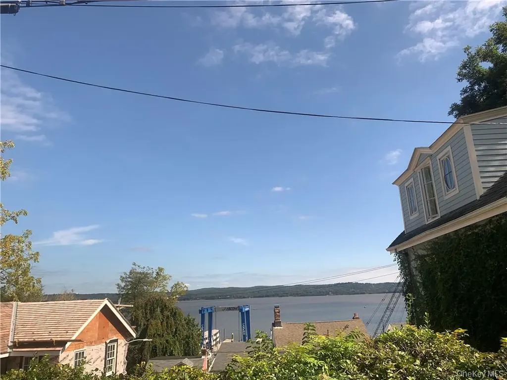 306 Ellen Street Nyack NY 10960