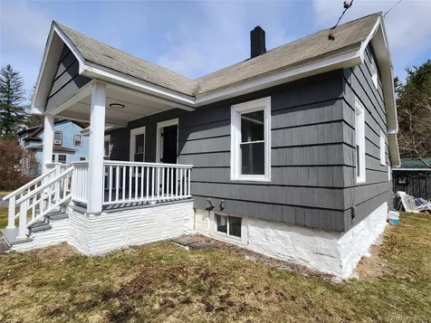20 Hankins Road Fremont Center NY 12736