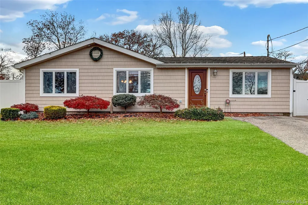 134 Boyle Road Selden NY 11784