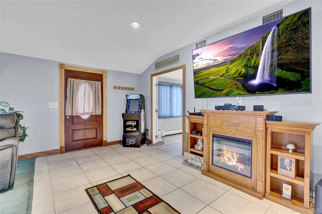 134 Boyle Road Selden NY 11784