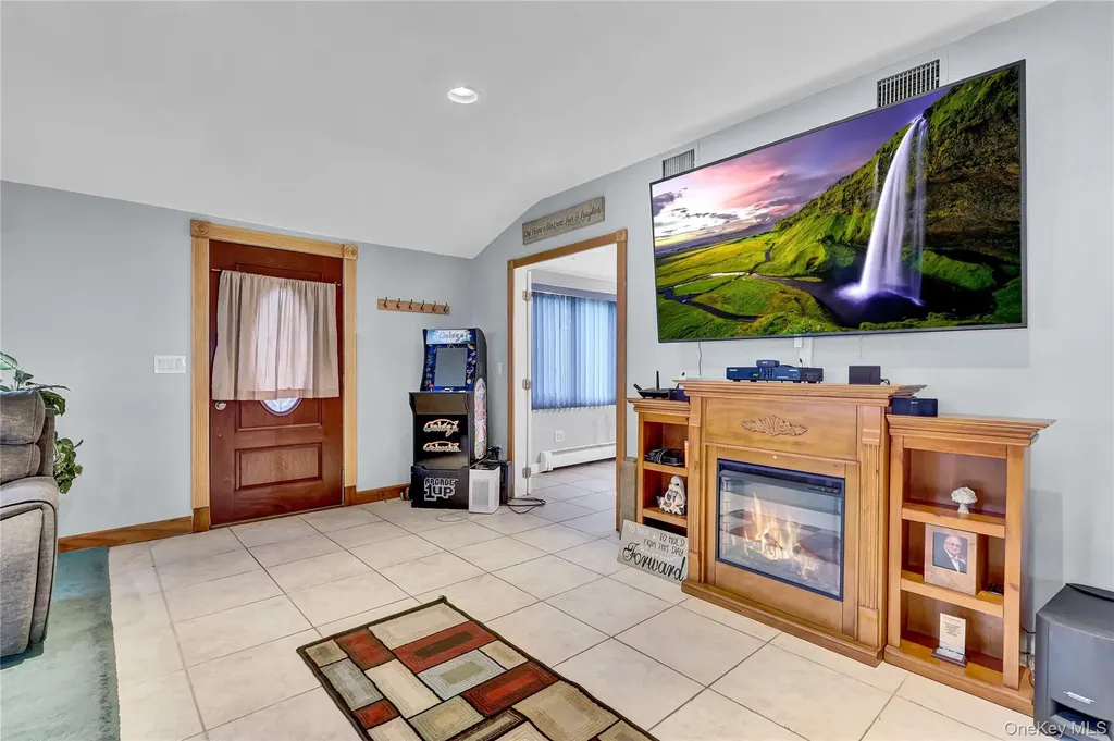 134 Boyle Road Selden NY 11784