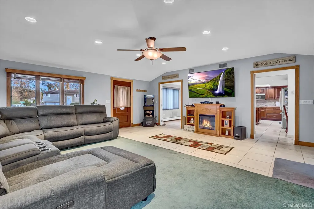 134 Boyle Road Selden NY 11784