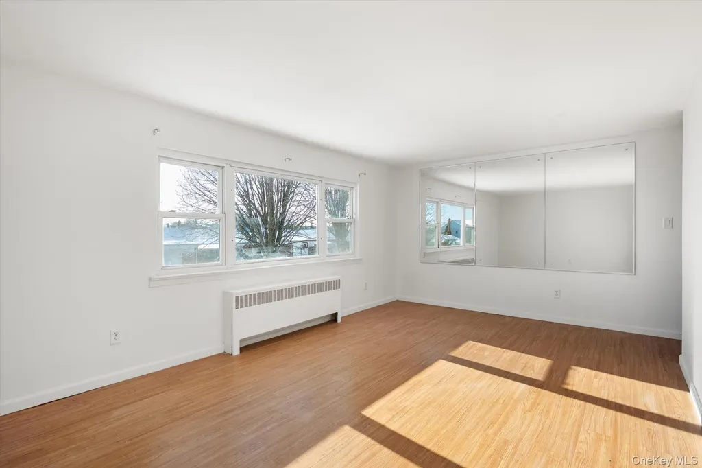 12 Westbury Avenue Plainview NY 11803