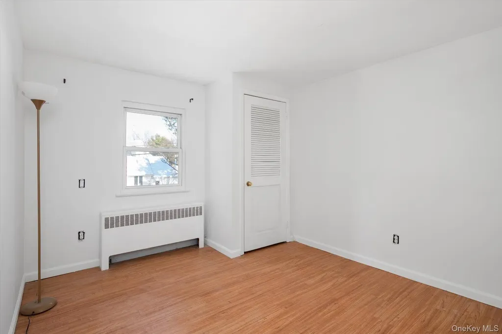 12 Westbury Avenue Plainview NY 11803