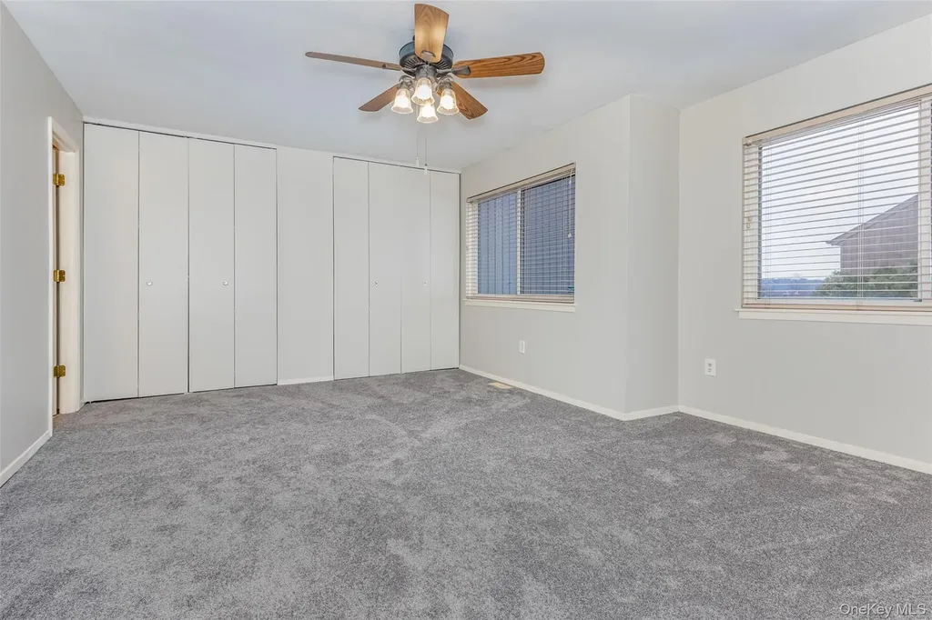 1907 Magnolia Walk Poughkeepsie NY 12603