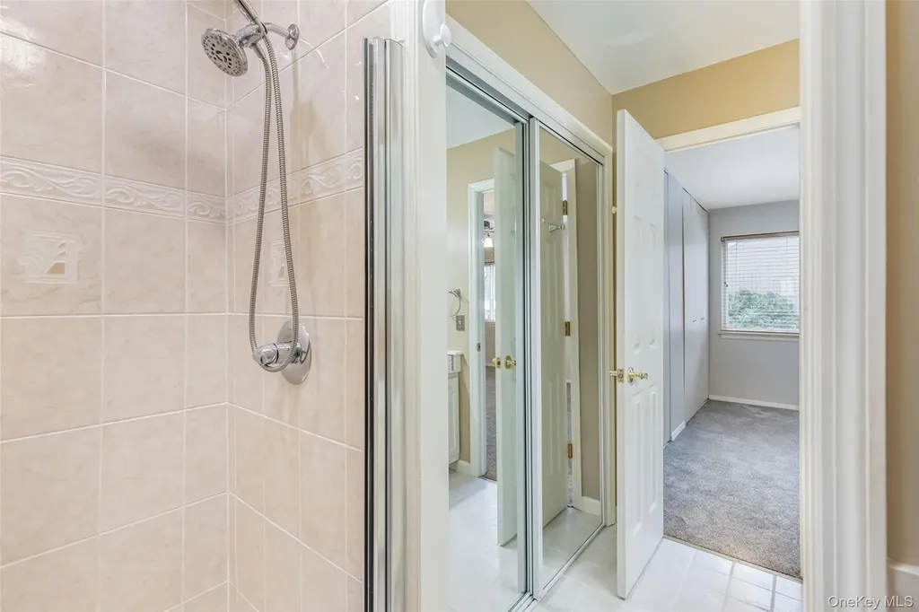 1907 Magnolia Walk Poughkeepsie NY 12603