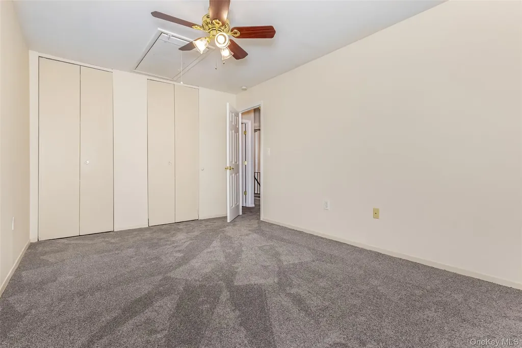 1907 Magnolia Walk Poughkeepsie NY 12603
