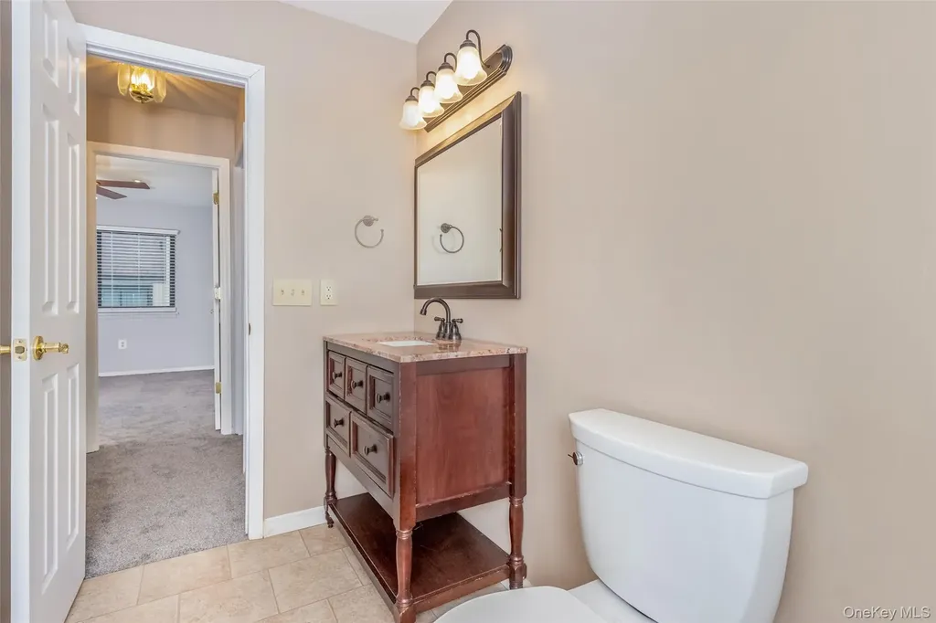 1907 Magnolia Walk Poughkeepsie NY 12603
